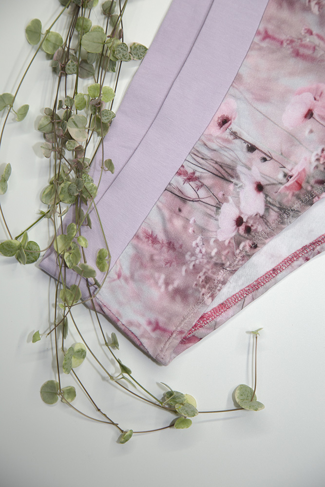 cheeky Romance - Image 3