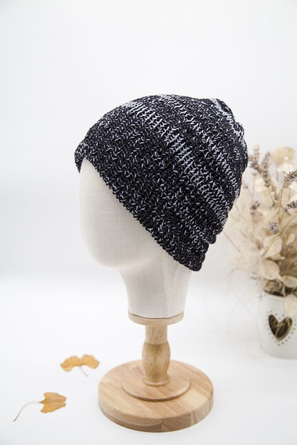 Basic wool beanie